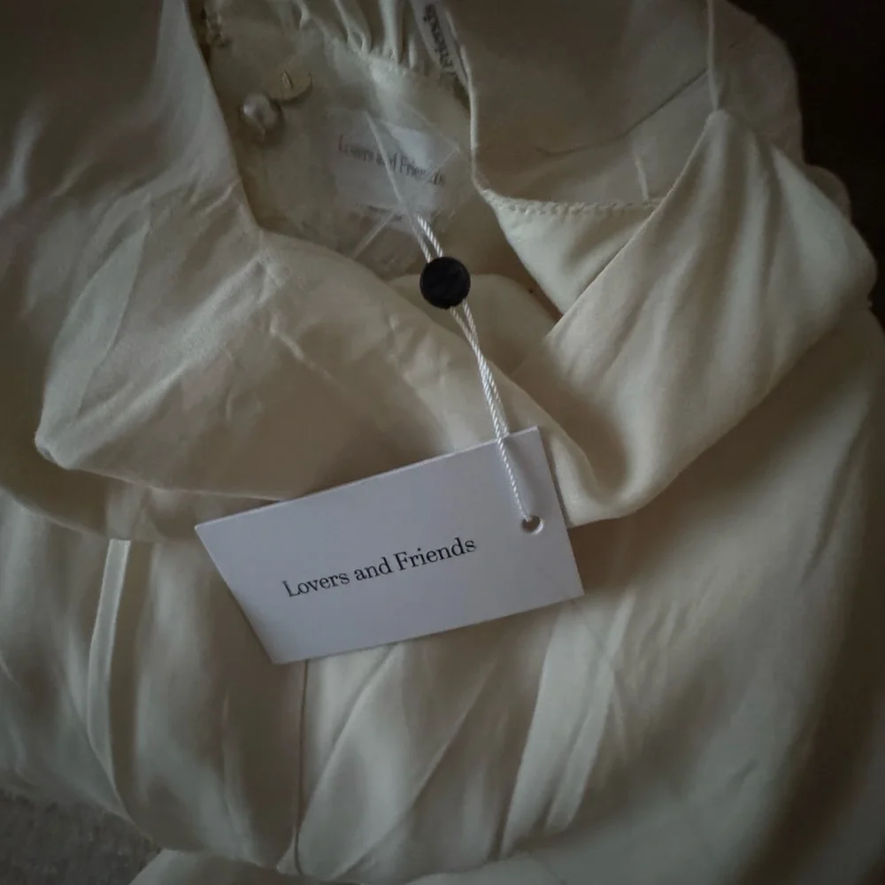 NWT LOVER AND FRIENDS EDDIE JUMPSUIT - Picture 5 of 12